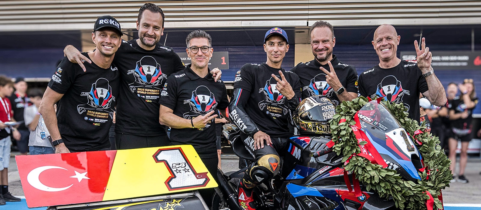 The official BMW Motorrad WSBK T-shirt