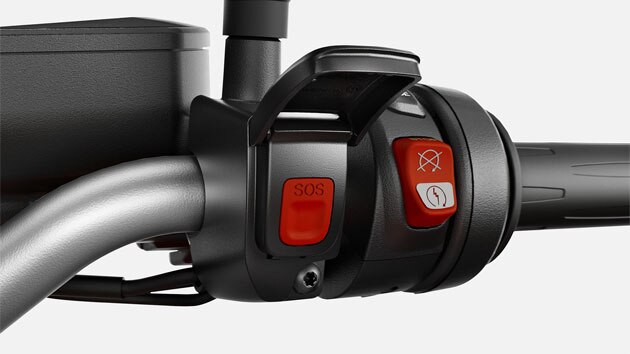 Vediamo l'interruttore ECALL della F 850 GS.