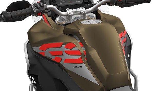 Vediamo il serbatoio della F 850 GS Adventure.