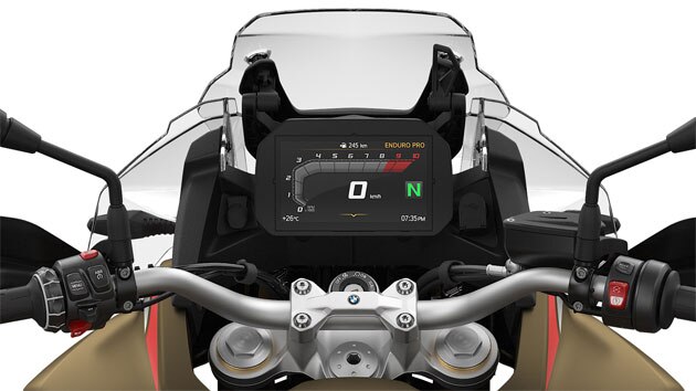 Vediamo il display TFT da 6,5" della F 850 GS Adventure.