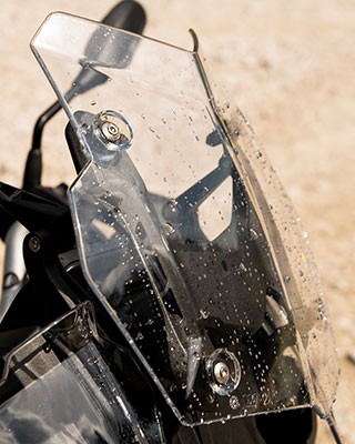Il parabrezza da turismo della nuova BMW F 850 GS Adventure