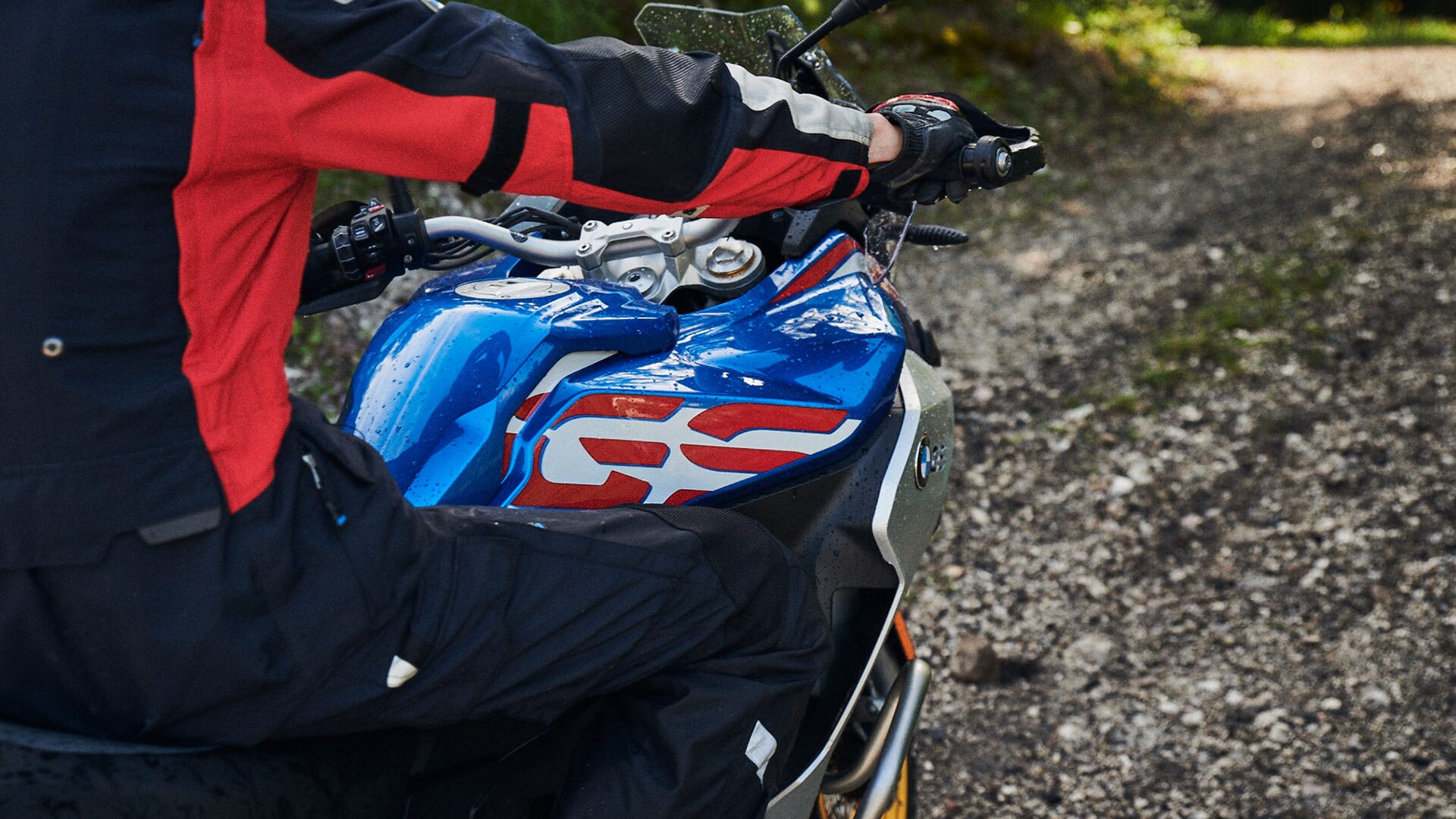 L'ampio serbatoio da 23 litri della nuova BMW F 850 GS Adventure