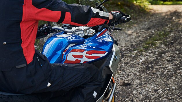 L'ampio serbatoio da 23 litri della nuova BMW F 850 GS Adventure