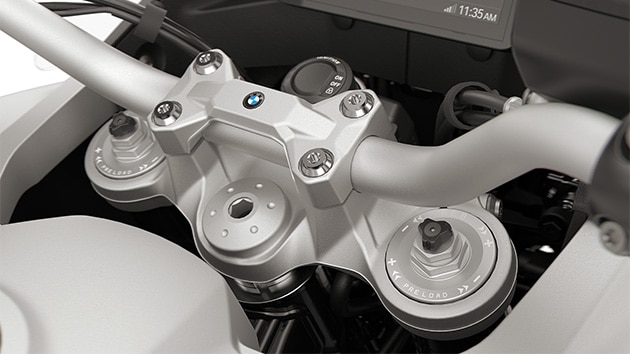 La forcella regolabile della F 900 GS Adventure di BMW Motorrad