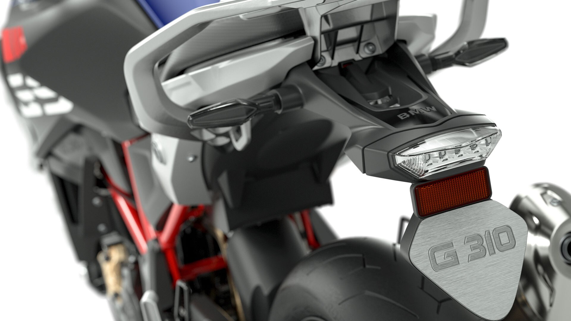 Vediamo il portatarga della G 310 GS.