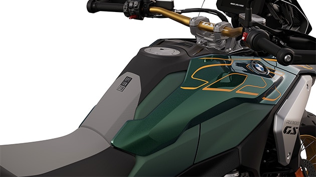 La progettazione grafica della BMW R 1300 GS Tramuntana con equipaggiamento Option 719