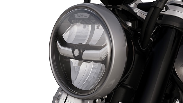 La R 12 di BMW Motorrad con fari a LED e luci diurne