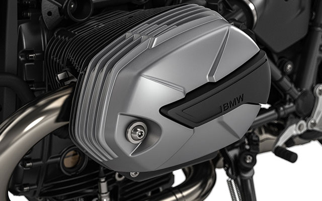Vediamo il motore boxer bicilindrico della R nineT Scrambler.