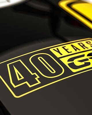 Vediamo l’adesivo dei 40 anni di GS sul serbatoio della R nineT Urban G/S.