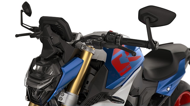 Dettaglio sportivo: gli specchietti bar-end