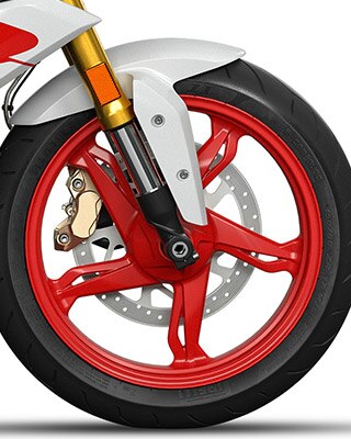 Vediamo il cerchio realizzato per fusione in alluminio della G 310 R.