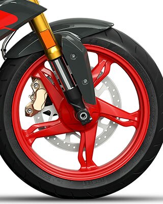 Vediamo il cerchio realizzato per fusione in alluminio della G 310 R.