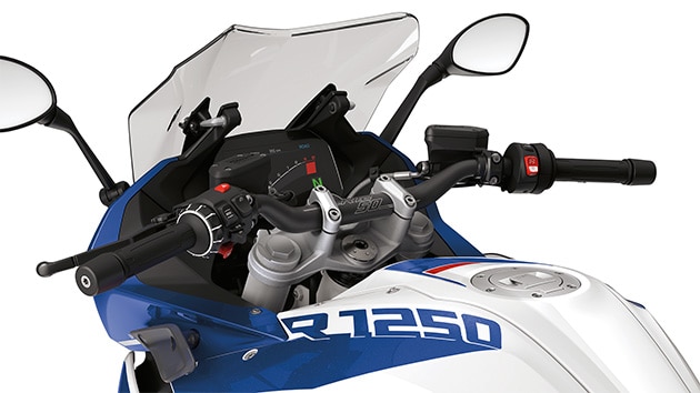 Collage della R 1250 RS.