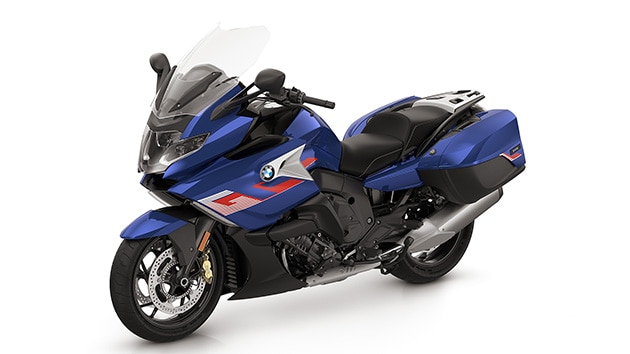 K 1600 GT in Light White Uni/Racing Blue metallizzato/Racing Red Uni.