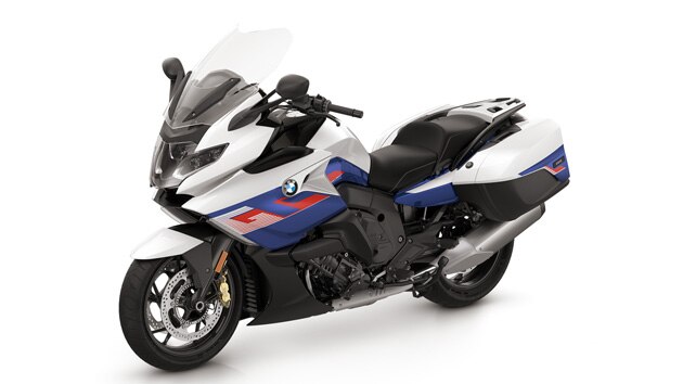 K 1600 GT in Light White Uni/Racing Blue metallizzato/Racing Red Uni.
