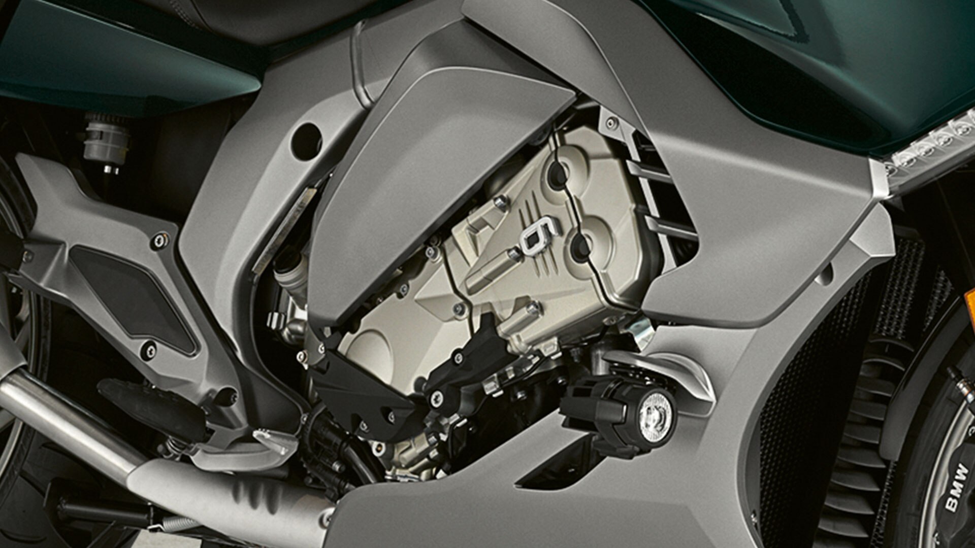 Motore a 6 cilindri in linea K 1600 GTL