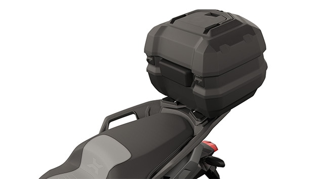 Il ponte portapacchi opzionale per il C 400 X di BMW Motorrad