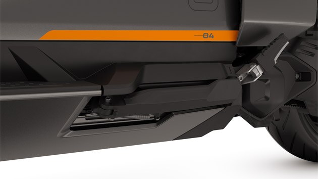 Supporto laterale integrato del BMW CE 04.