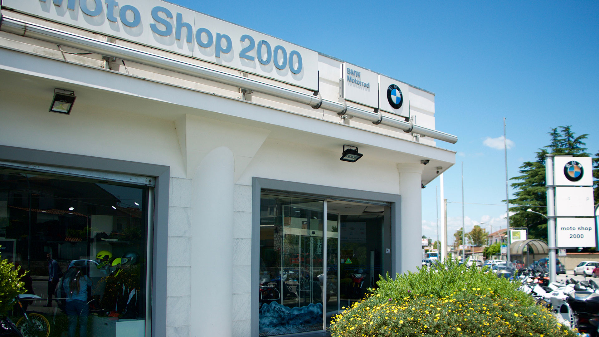 Moto Shop 2000 - Concessionaria BMW Motorrad - BMW Motorrad Italia